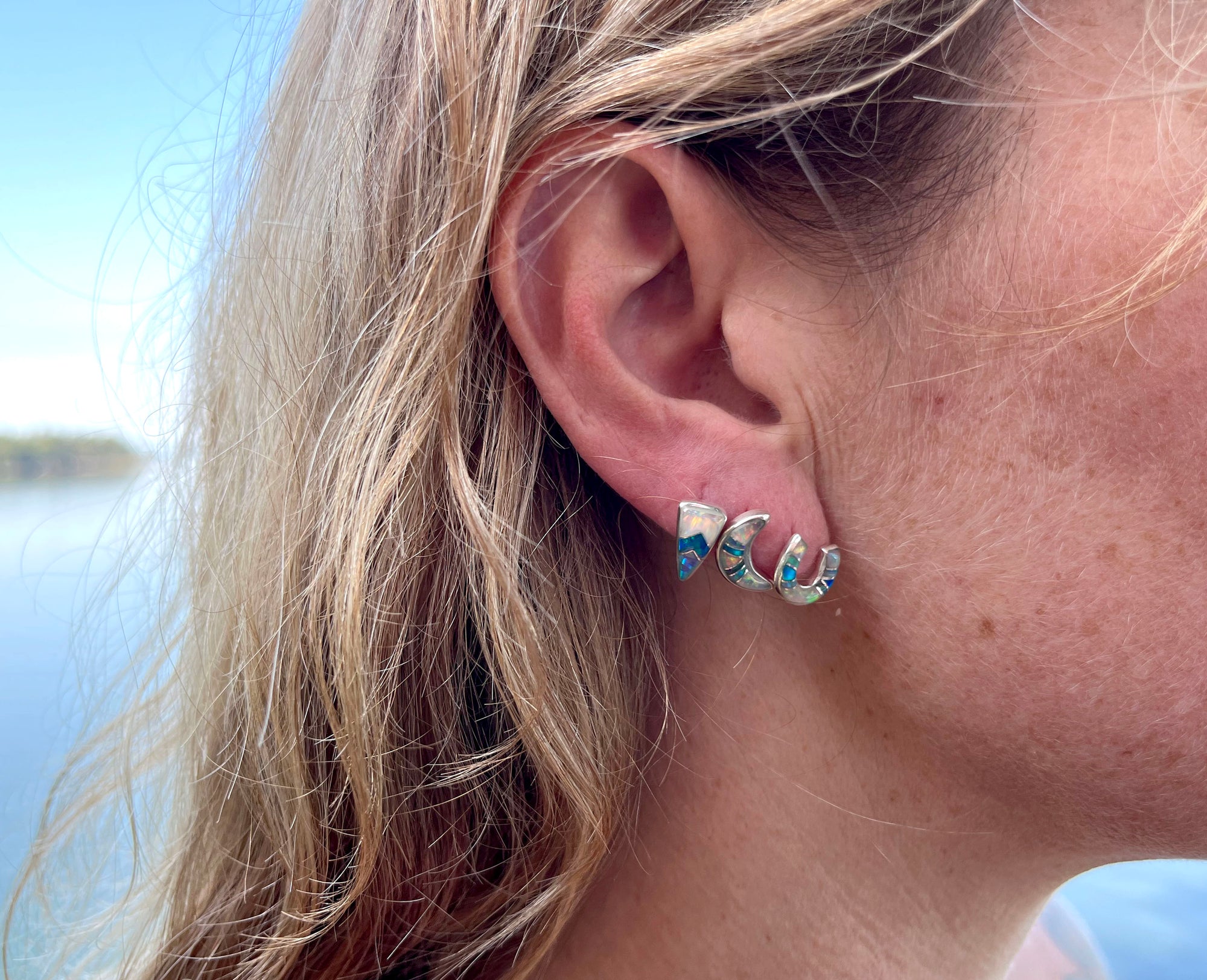 Lucky Horse-shoe Post Earring - Wanderlust + Wildhearts