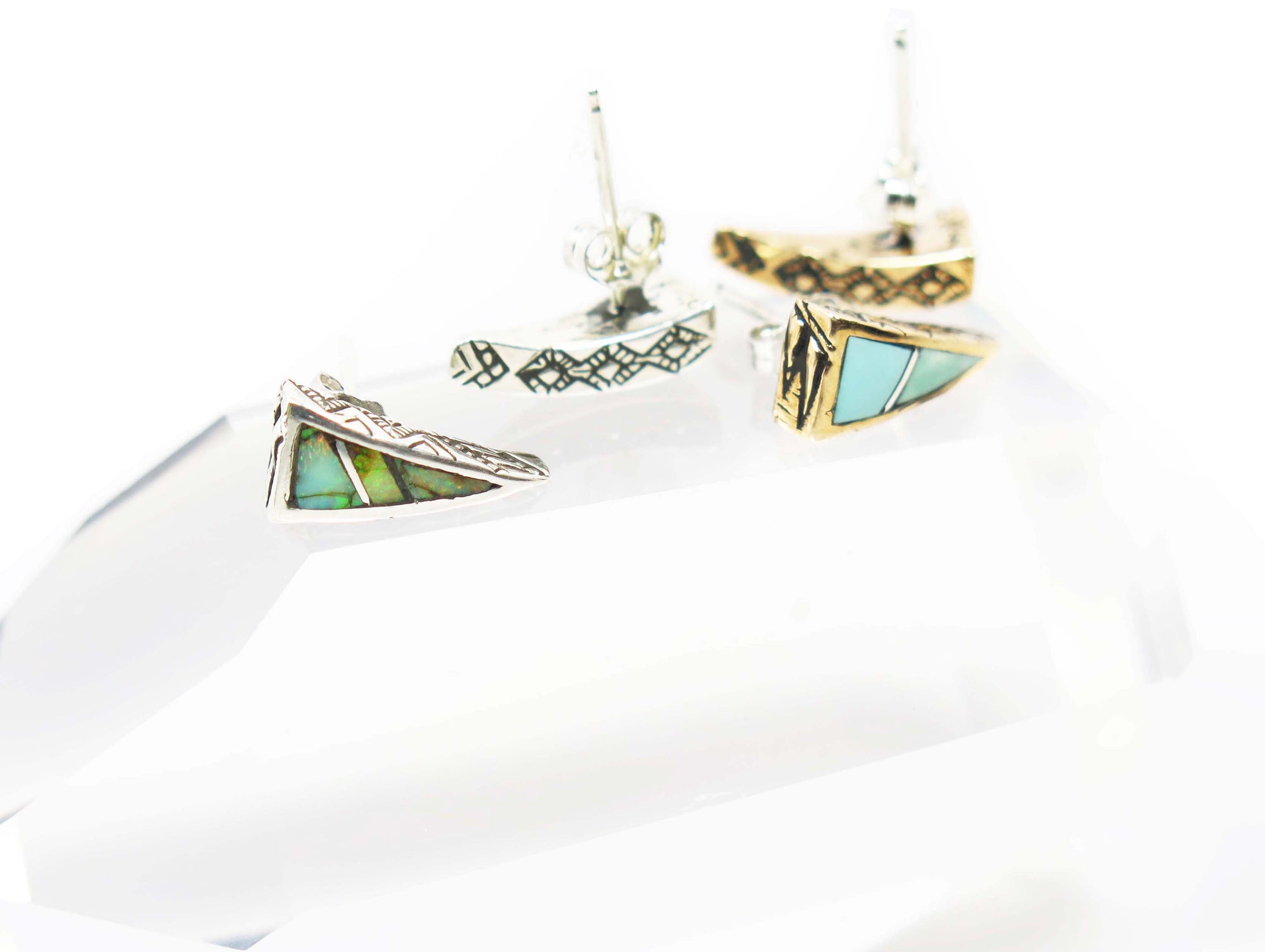 Inlay Vee Post Earrings - Wanderlust + Wildhearts