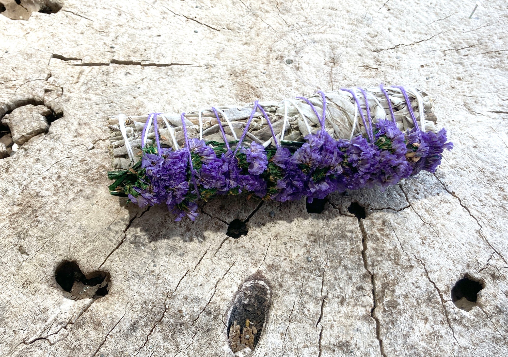 White Sage Strawflower Smudge Stick- Jumbo 7" - Wanderlust + Wildhearts
